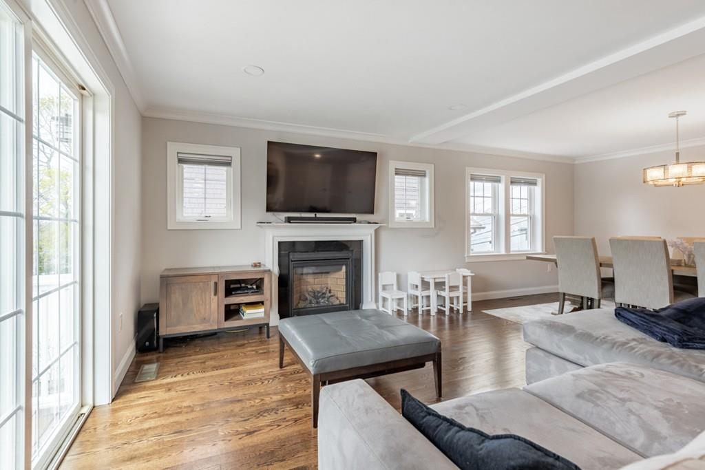 89 Robbins Road Arlington, MA 02476 - Photo 11 of 33