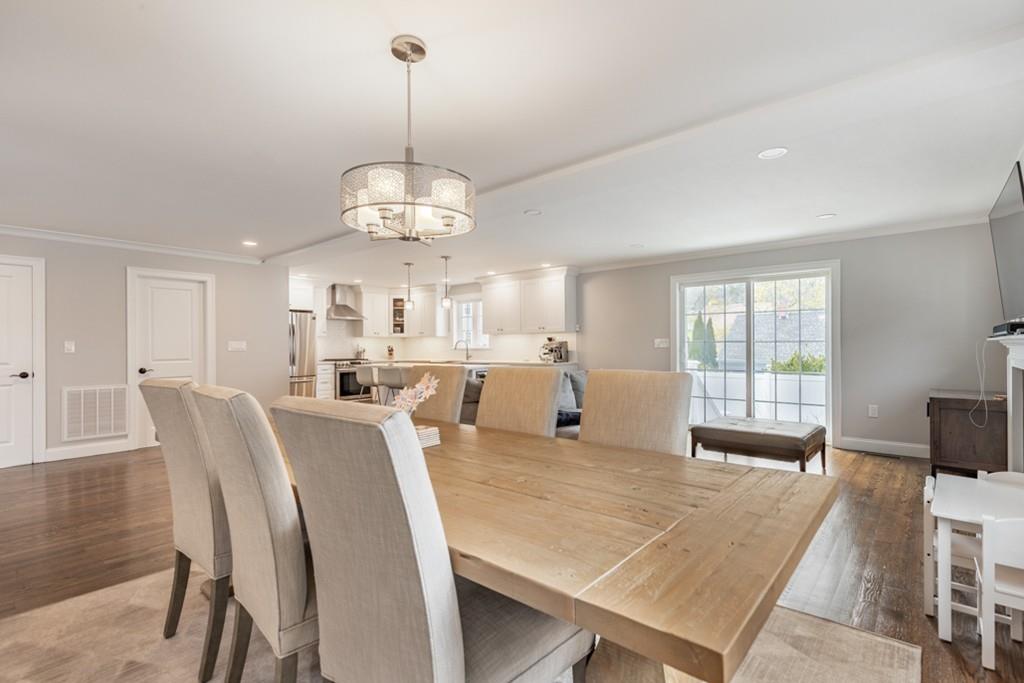 89 Robbins Road Arlington, MA 02476 - Photo 9 of 33