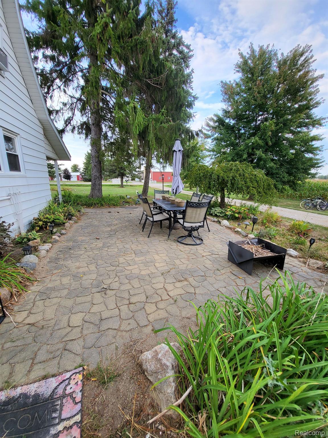 1516 Peck Road Croswell, MI 48422 - Photo 3 of 17 Gallery Image 3