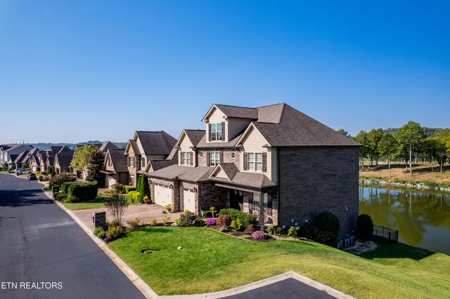 $1,650,000 | 3109 Gazebo Point Way, Knoxville, TN 37920
