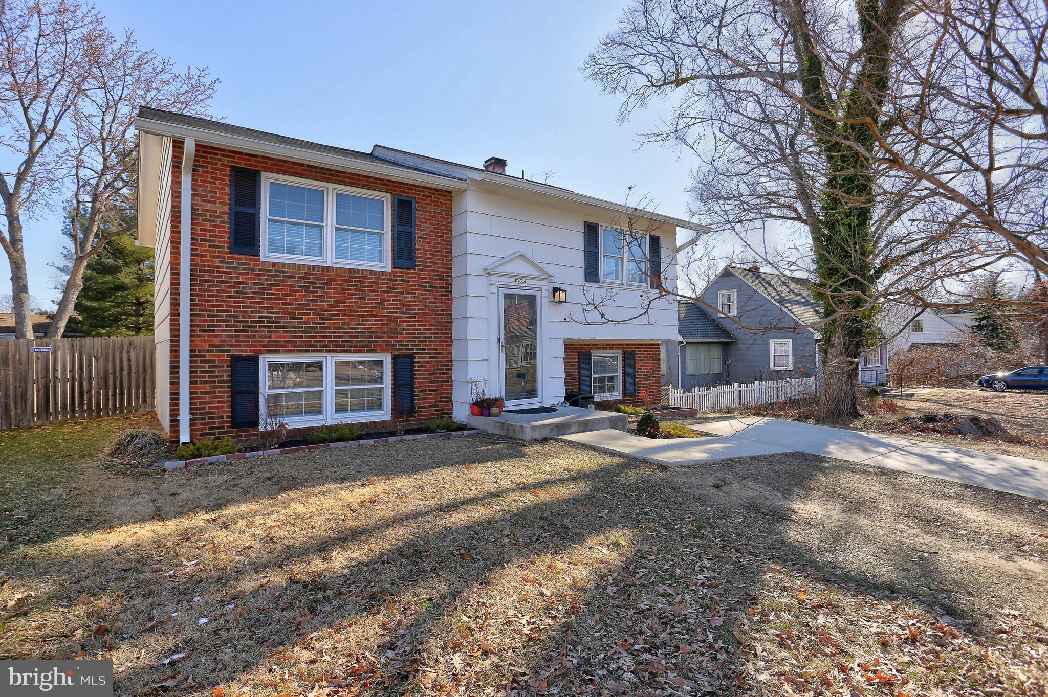 800 A Barrett Avenue Arnold, MD 21012 - Photo 2 of 30 a front view of a house with yard and trees