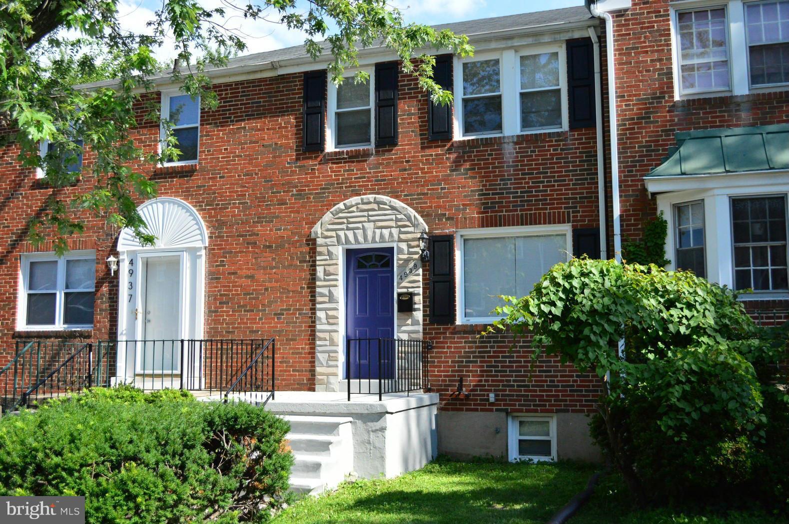 4939 West Hills Road Baltimore, MD 21229 - Photo 1 of 30 Exterior (Front)