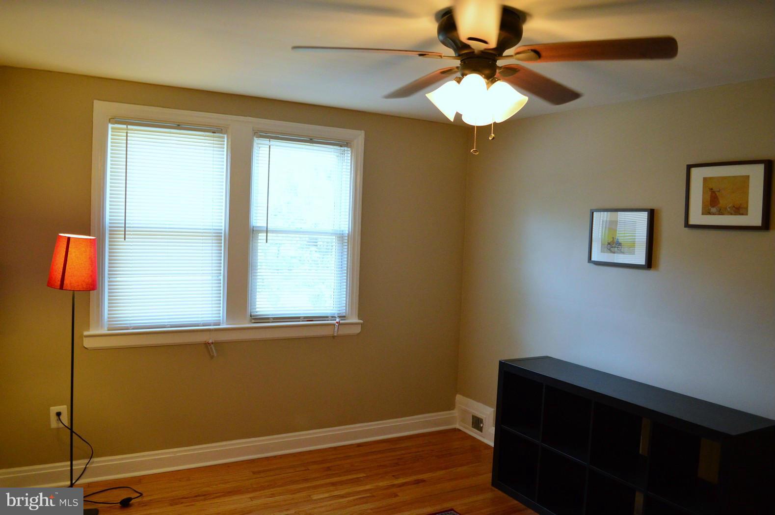 4939 West Hills Road Baltimore, MD 21229 - Photo 11 of 30 Bedroom