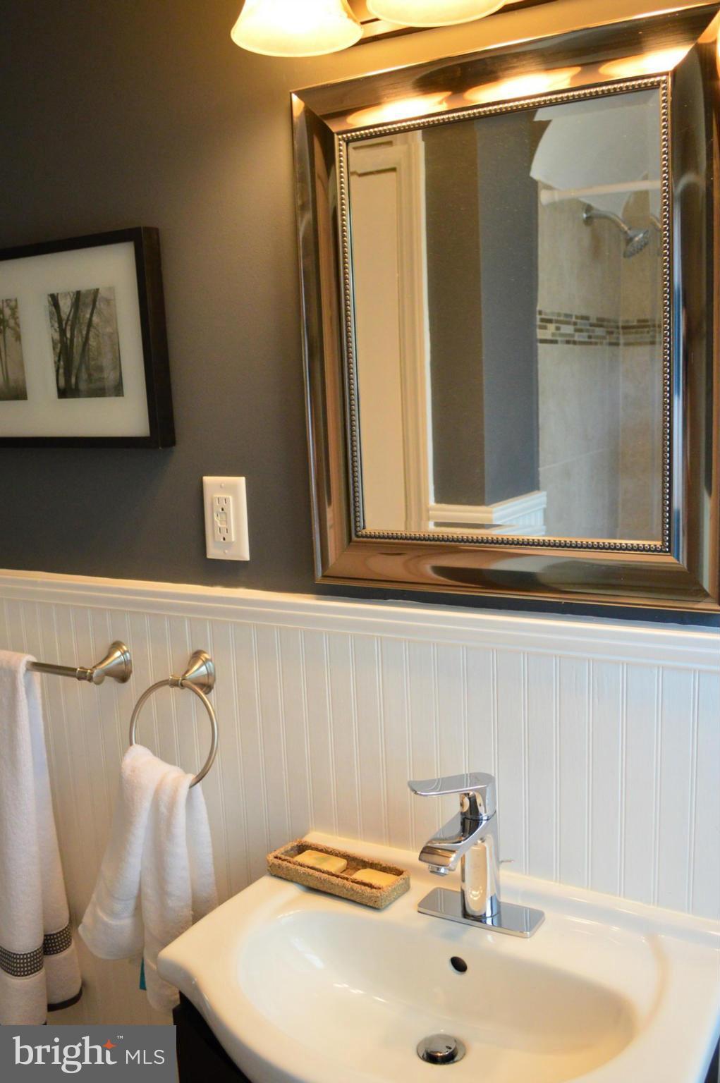 4939 West Hills Road Baltimore, MD 21229 - Photo 17 of 30 Bath