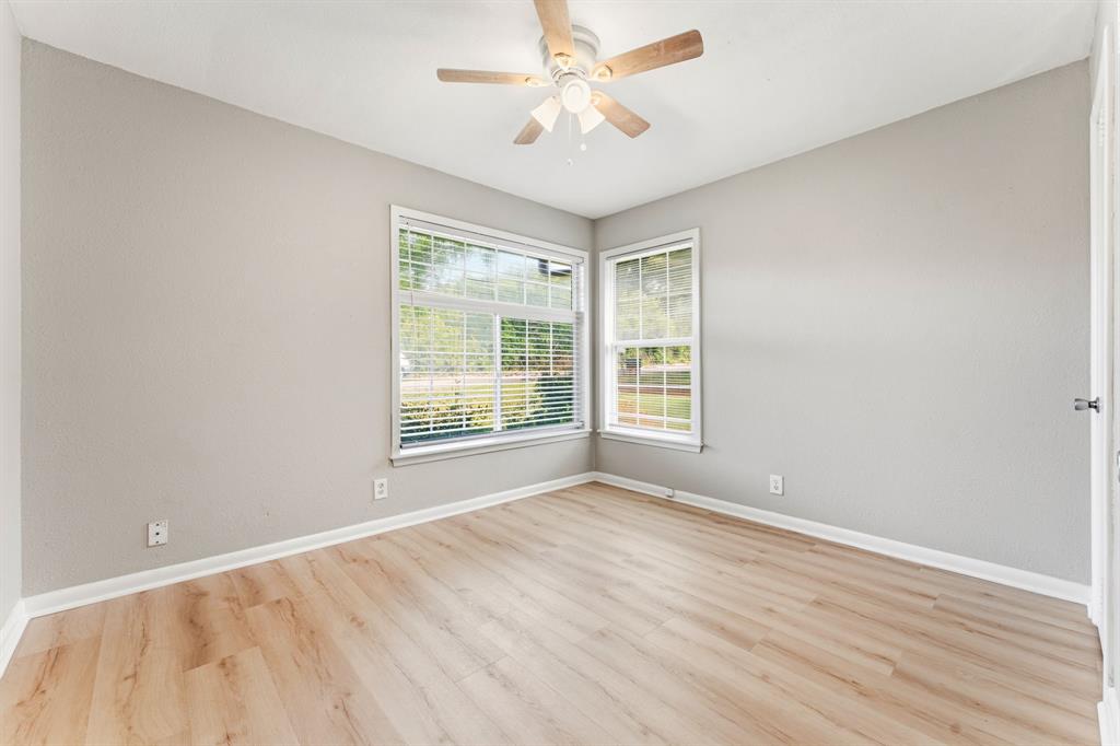1236 South Brazos Street Weatherford, TX 76086 - Photo 15 of 25