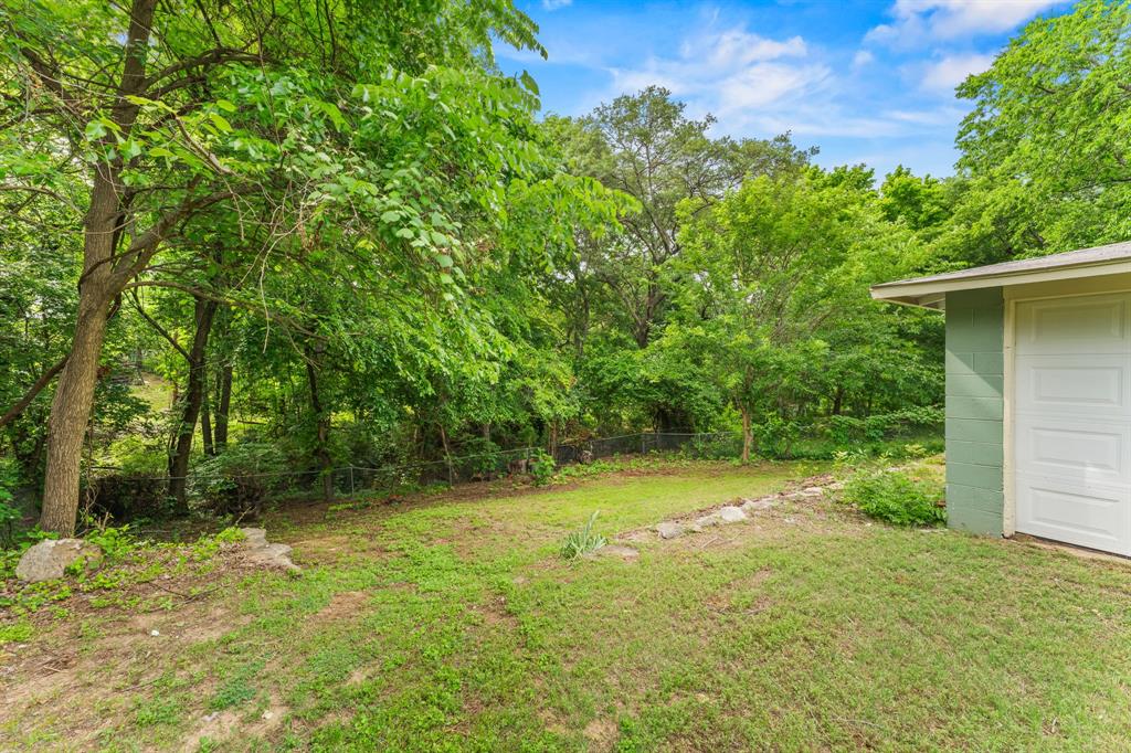 1236 South Brazos Street Weatherford, TX 76086 - Photo 23 of 25