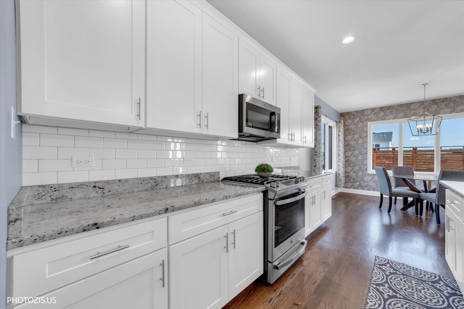 892 West Woodlawn Road New Lenox, IL 60451 - Photo 22 of 107