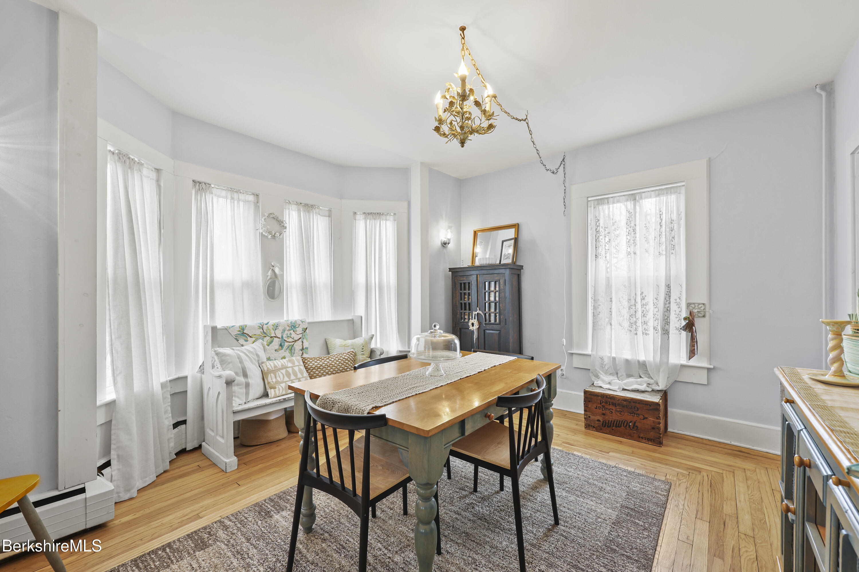 3 Van Schaack Road West Stockbridge, MA 01266 - Photo 7 of 42 60 Dining Room