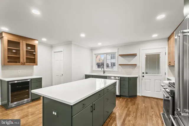 $4,400 | 433 Earl Street, Alexandria, VA 22314