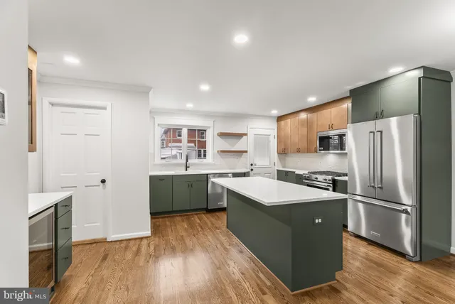 $4,400 | 433 Earl Street, Alexandria, VA 22314