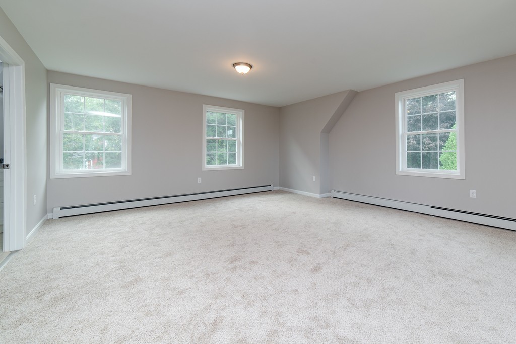 29 Chevy Chase Road Worcester, MA 01606 - Photo 18 of 28 Gallery Image 18