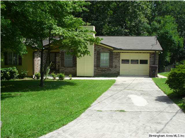 211 5th Street Pleasant Grove, AL 35127 - Photo 1 of 21