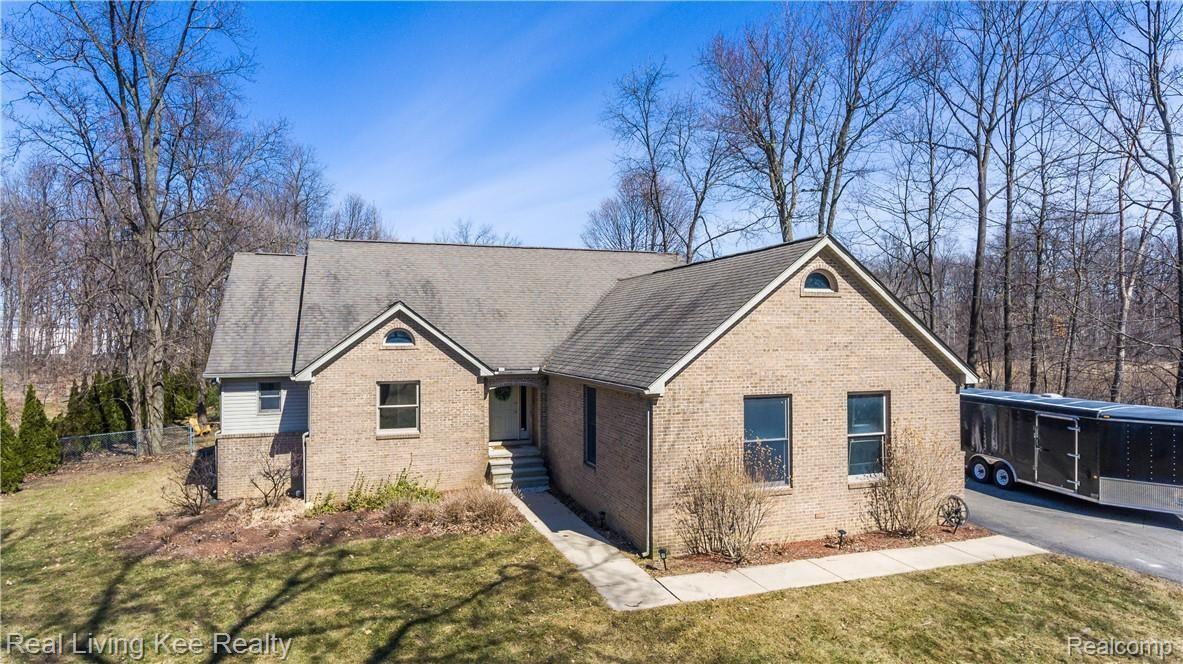 1582 West Auburn Road Rochester, MI 48309 - Photo 13 of 73 aerial exteriors13.jpg