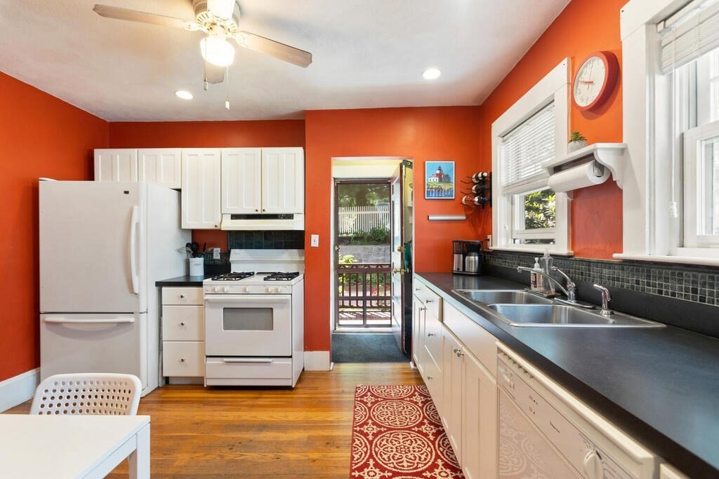 40 Menotomy Road, Unit 1 Arlington, MA 02476 - Photo 13 of 28 Gallery Image 13