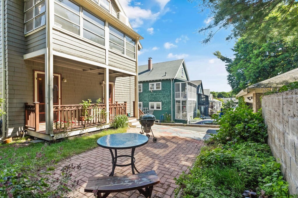 40 Menotomy Road, Unit 1 Arlington, MA 02476 - Photo 27 of 28 Gallery Image 27