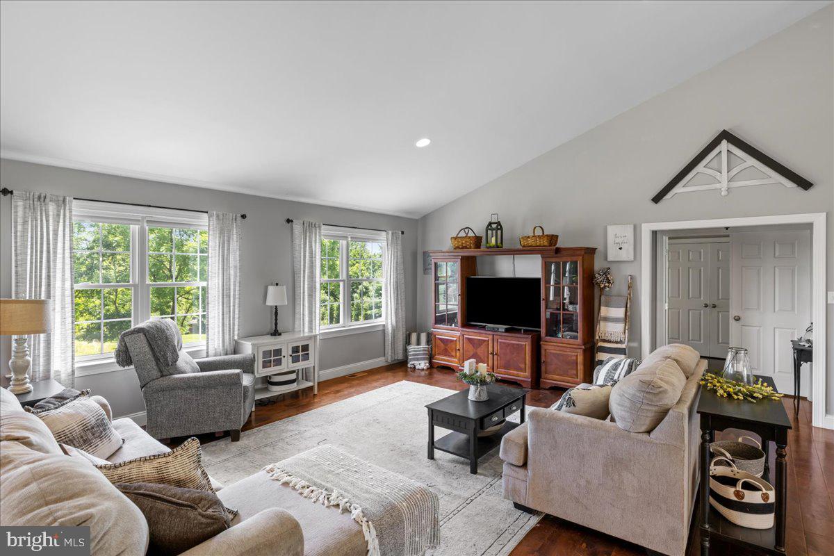 3955 Saw Mill Road Doylestown, PA 18902 - Photo 10 of 43 Gallery Image 10