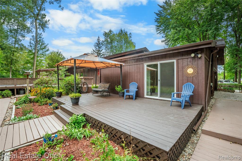 26500 Bell Road New Boston, MI 48164 - Photo 14 of 53 Gallery Image 14