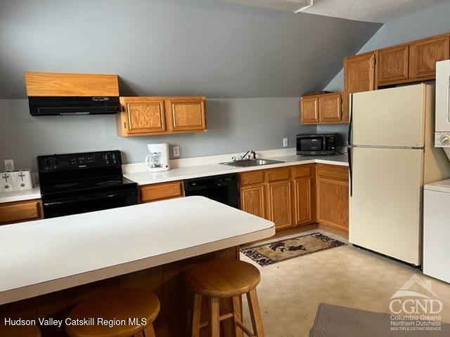 60 Bell Hill Road, Unit UPPR Windham, NY 12496 - Photo 2 of 6 60 Bell Hill Rd Kitchen