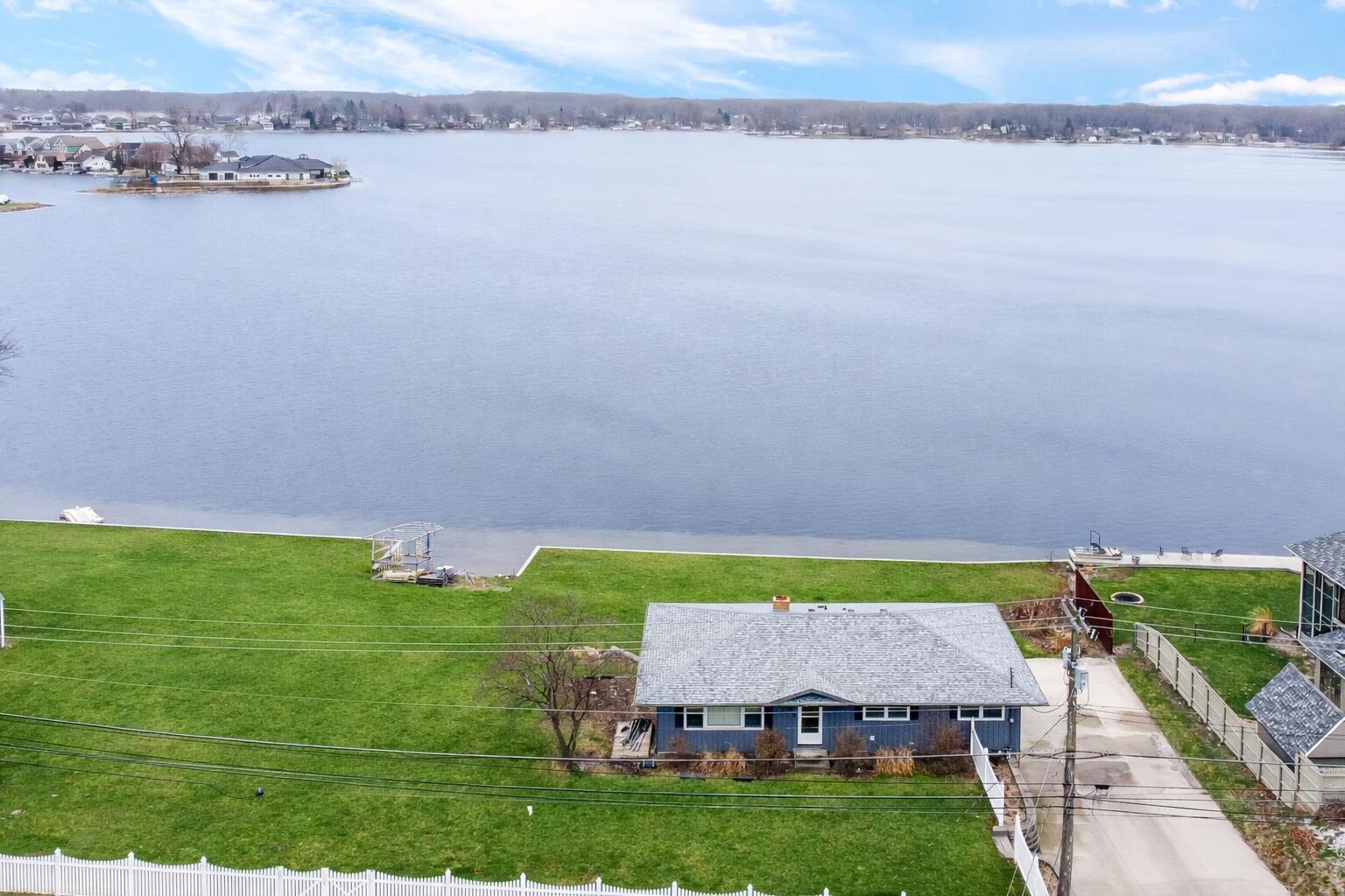 238 West Johnson Road La Porte, IN 46350 - Photo 1 of 30 1536x1024