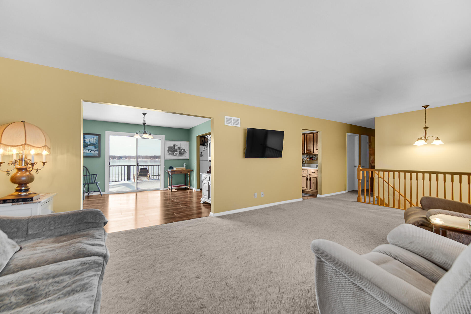 238 West Johnson Road La Porte, IN 46350 - Photo 10 of 30 1920x1280