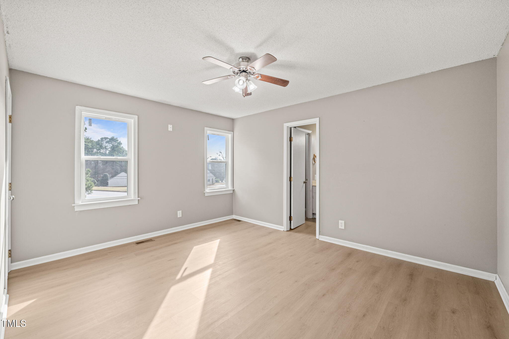 621 Bashford Road Raleigh, NC 27606 - Photo 20 of 29 Bedroom 1 (1)