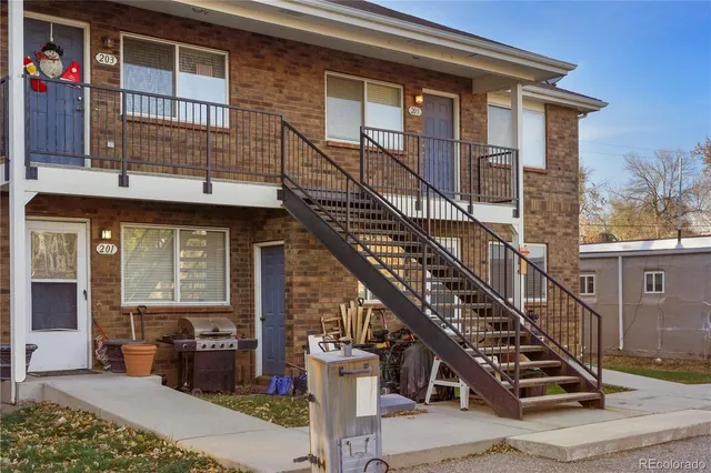 $899,999 | 199 South Jefferson Avenue, Loveland, CO 80537