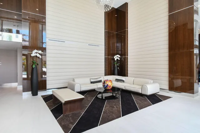 $1,999,000 | 155 East Boca Raton Road, Unit 719, Boca Raton, FL 33432