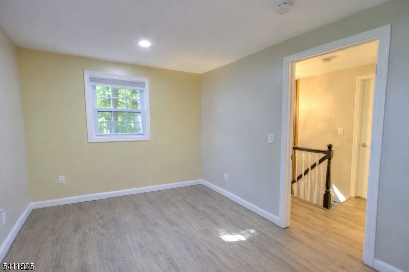 31 Station Road Denville, NJ 07834 - Photo 12 of 17