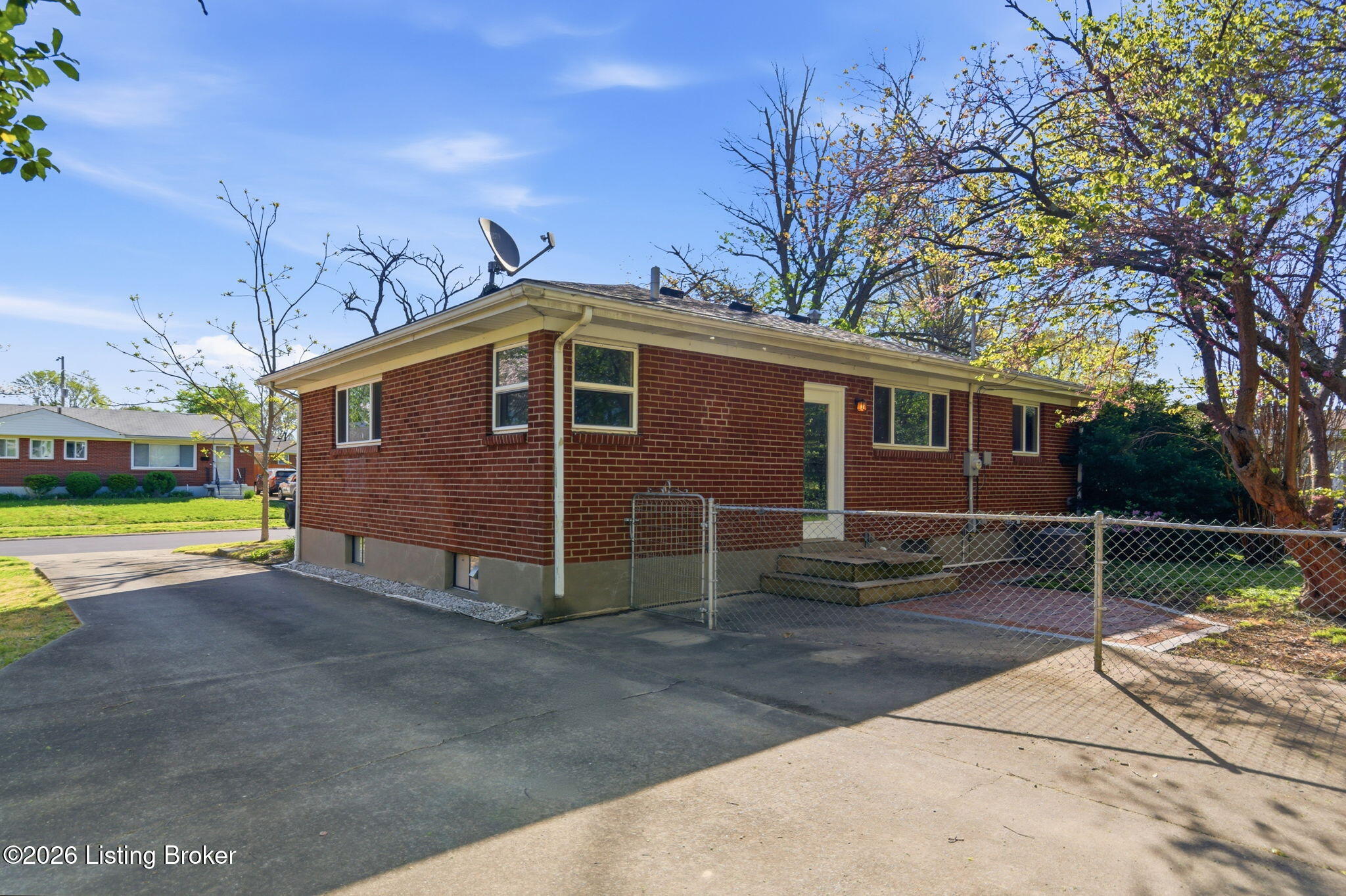 3206 Radiance Road Louisville, KY 40220 - Photo 30 of 36 3206 Radiance Rd-05