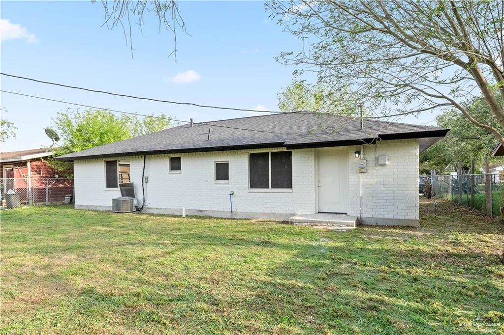 650 Cedar Street Mercedes, TX 78570 - Photo 14 of 20