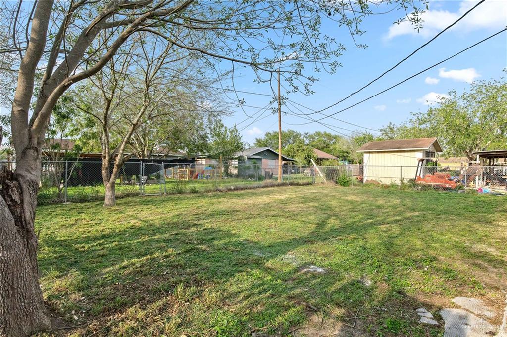 650 Cedar Street Mercedes, TX 78570 - Photo 15 of 20