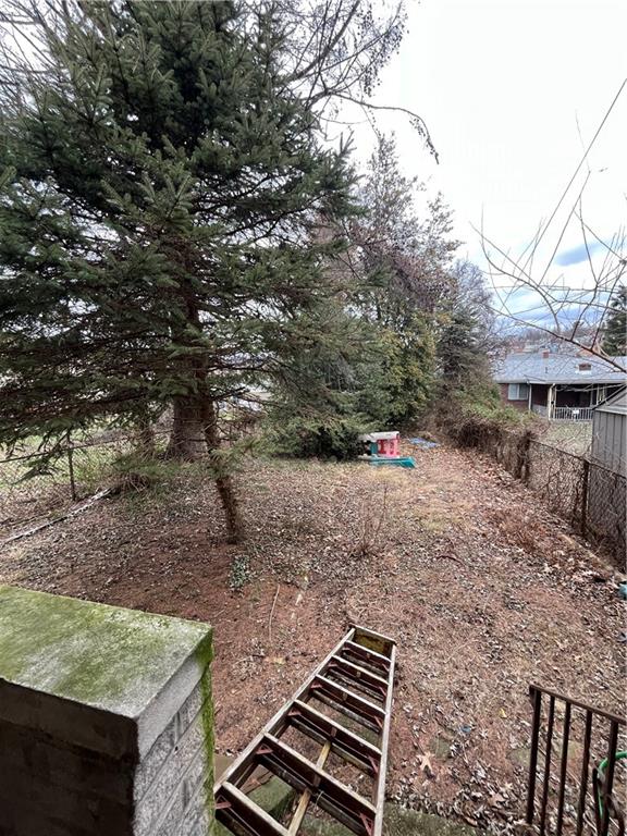 1024 Chartiers Avenue McKees Rocks, PA 15136 - Photo 3 of 25