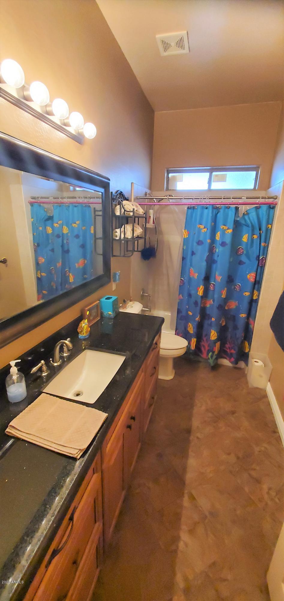13001 South Tuthill Road Buckeye, AZ 85326 - Photo 17 of 29 Guest Bath