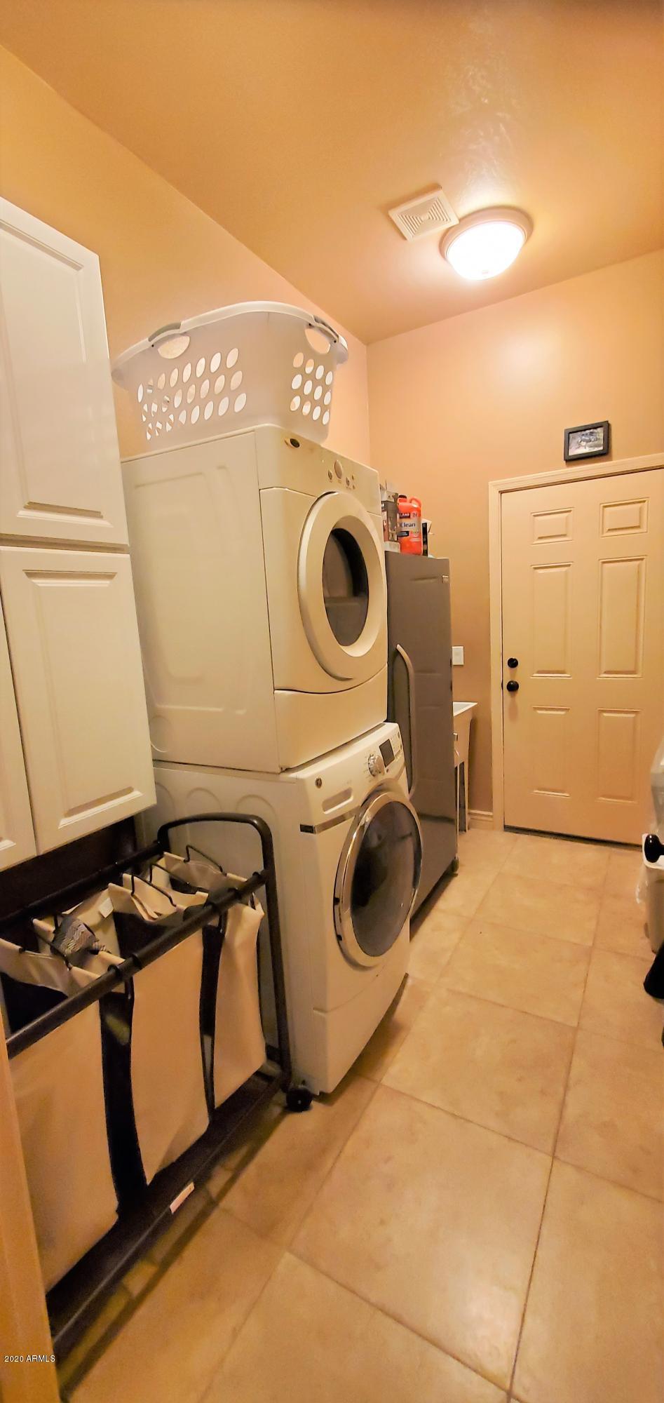 13001 South Tuthill Road Buckeye, AZ 85326 - Photo 18 of 29 Laundry Rm