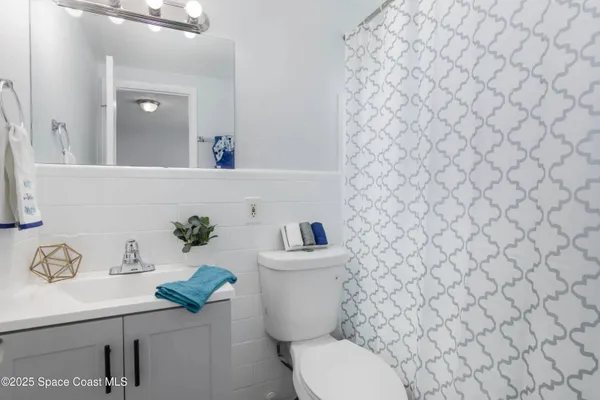 $1,245 | 115 Seminole Avenue West, Unit 106, Melbourne, FL 32901
