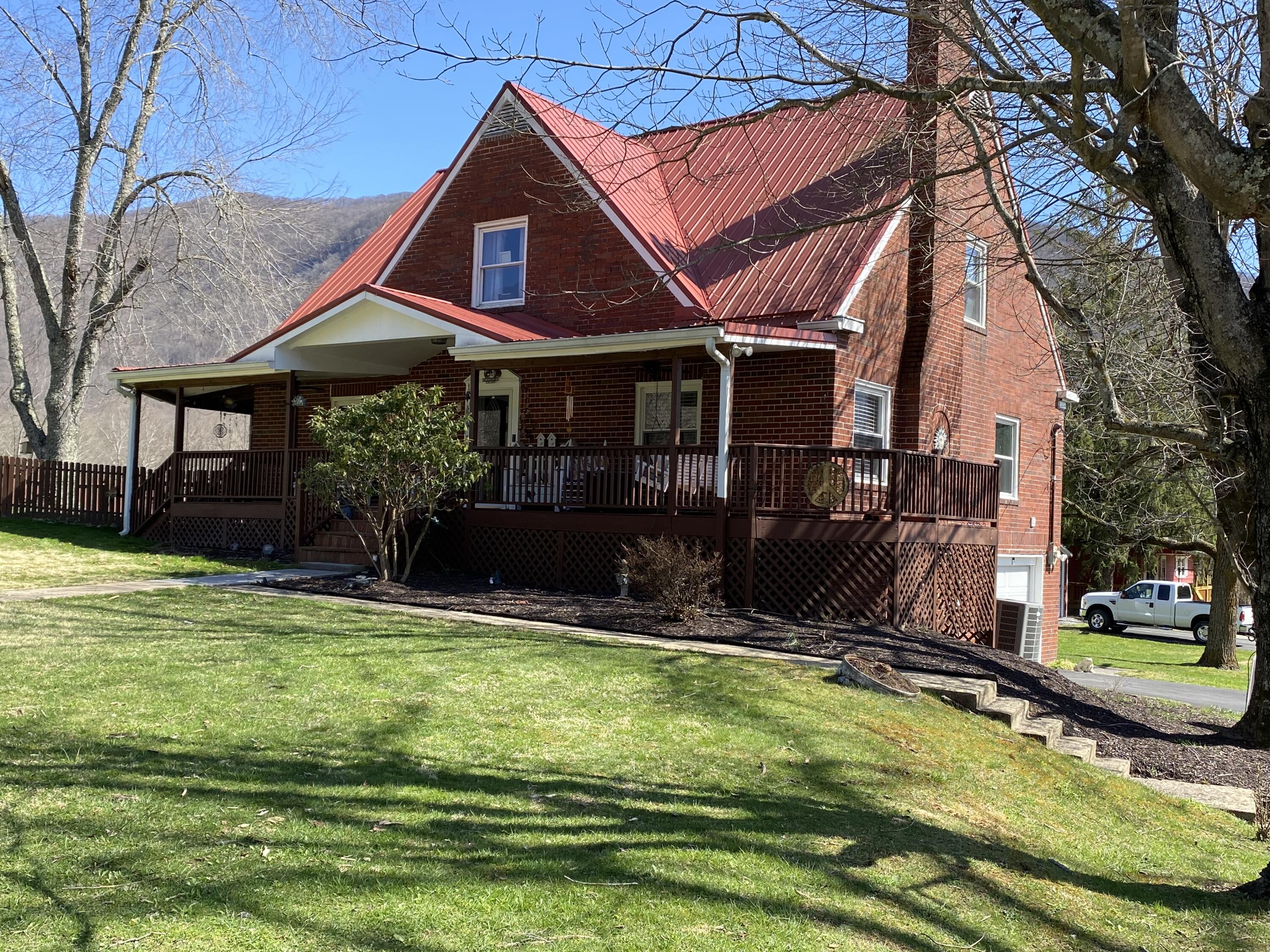 5822 Powell Valley Road Big Stone Gap, VA 24219 - Photo 31 of 35 IMG_1185