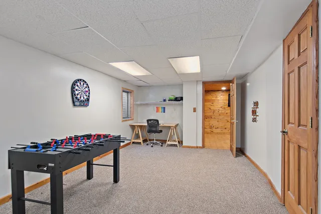 $399,900 | 870 Noelle Bend, Lake In The Hills, IL 60156