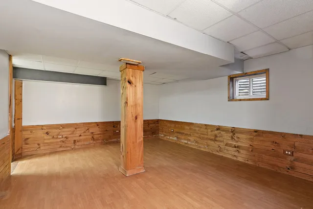 $399,900 | 870 Noelle Bend, Lake In The Hills, IL 60156