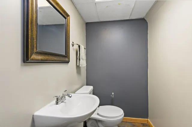 $399,900 | 870 Noelle Bend, Lake In The Hills, IL 60156