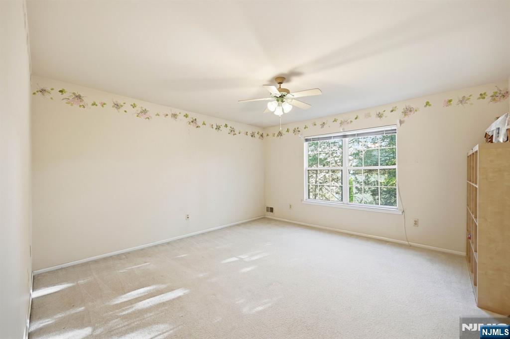 19 Colmart Way Bridgewater, NJ 08807 - Photo 24 of 44