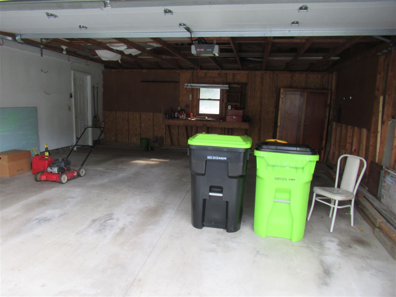 7216 Miller Road Swartz Creek, MI 48473 - Photo 46 of 56 50052462-45.JPG