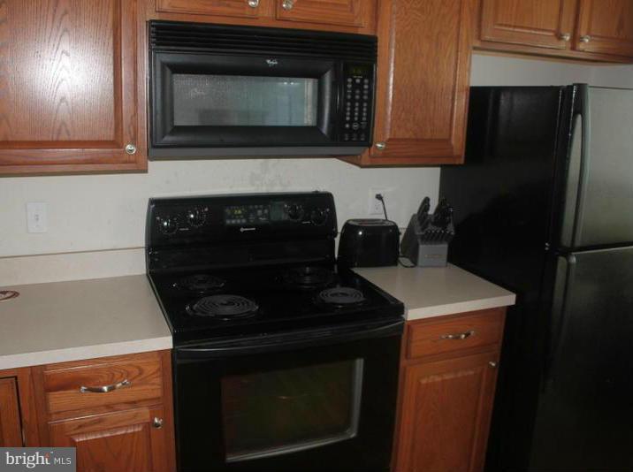 7008 Commander Howe Terrace Brandywine, MD 20613 - Photo 3 of 13 Kitchen