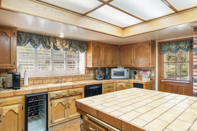 a bathroom with sink and bathtub
