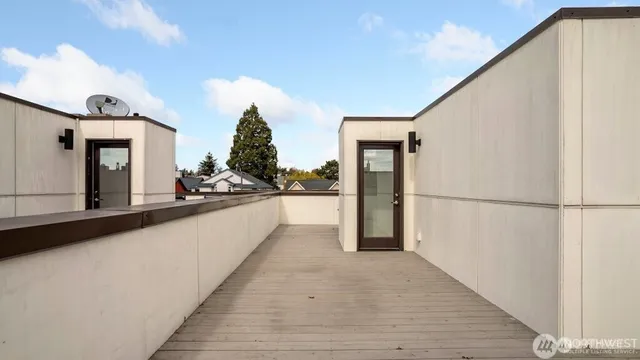 $839,000 | 1525 Northwest 58th Street, Unit A, Seattle, WA 98107