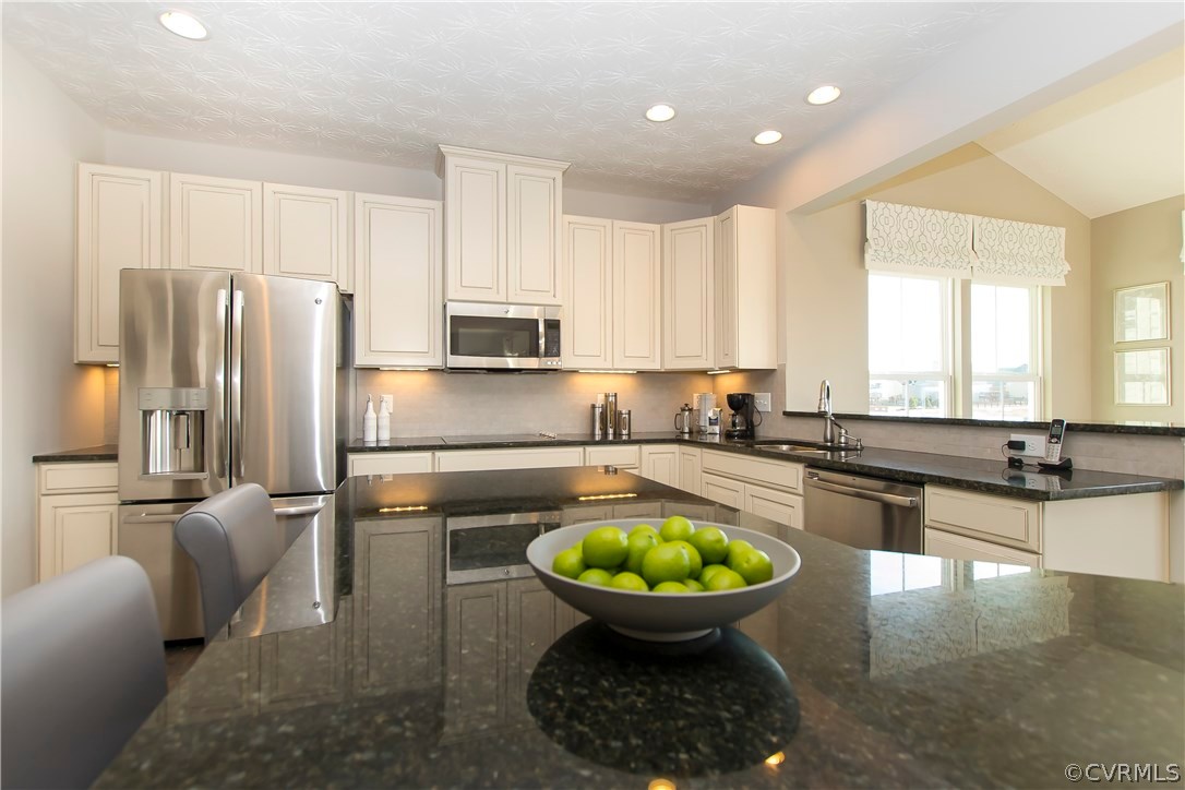 8325 Forge Road Henrico, VA 23228 - Photo 7 of 17 Gallery Image 7