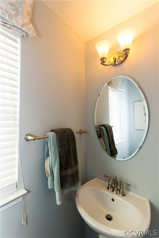 8325 Forge Road Henrico, VA 23228 - Photo 8 of 17 Gallery Image 8
