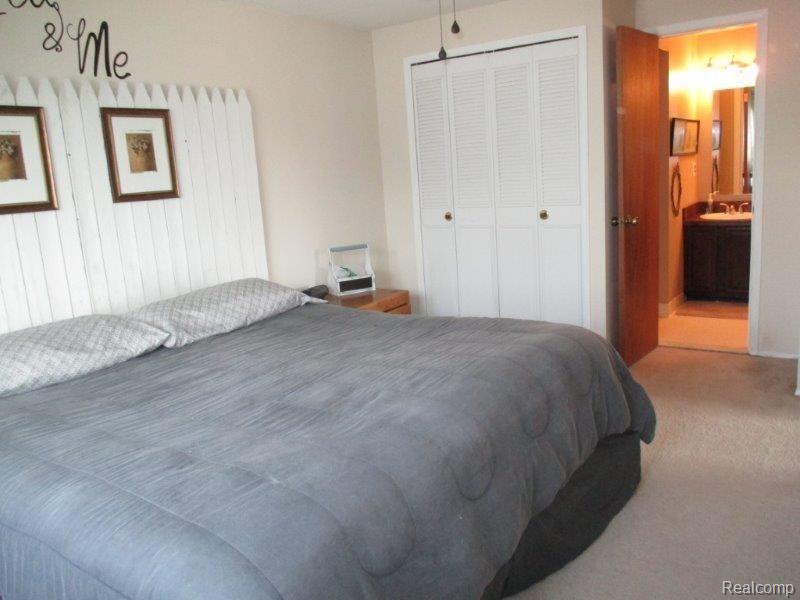 22102 Hall Road Trenton, MI 48183 - Photo 17 of 28 Hall 017.jpg