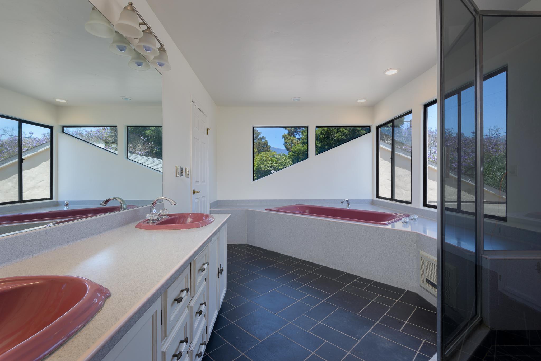 229 Arboleda Road Santa Barbara, CA 93110 - Photo 8 of 14 MasterBathRoom
