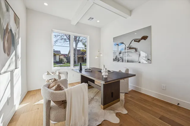 $1,484,000 | 107 East 24th Street, Houston, TX 77008