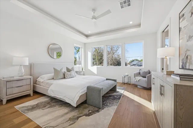 $1,484,000 | 107 East 24th Street, Houston, TX 77008